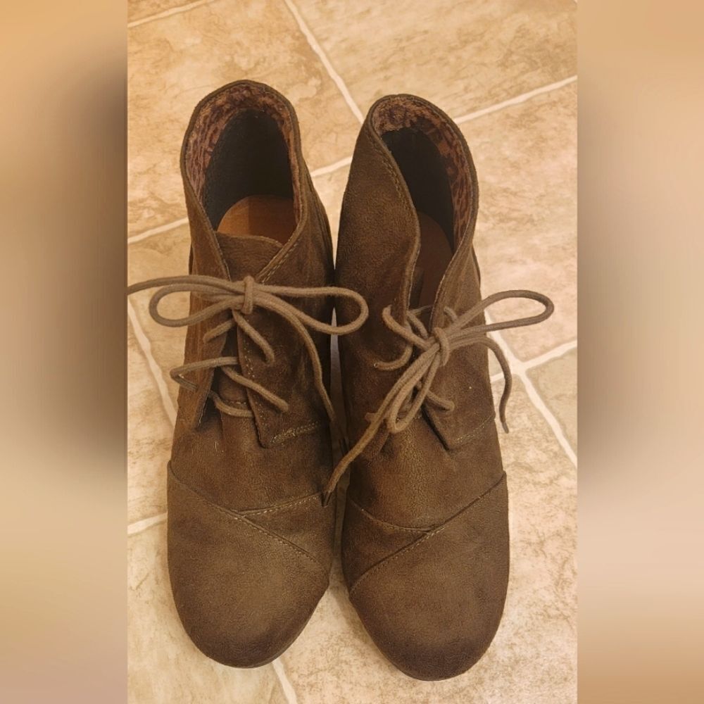 Womens Platform Booties